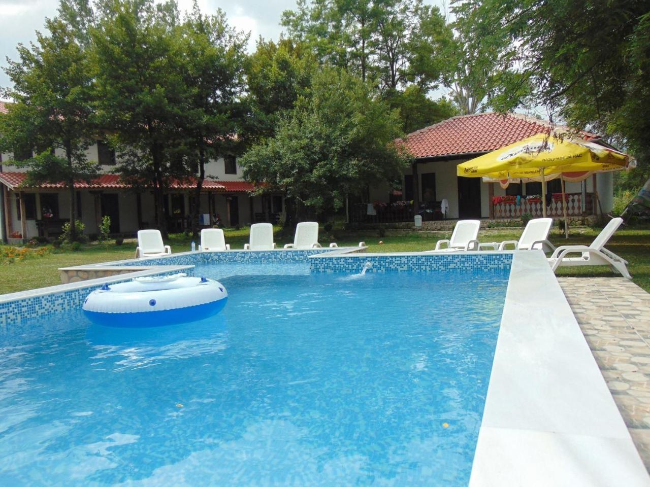 Hotel Holiday Park Ranchoto Kirkowo Zewnętrze zdjęcie